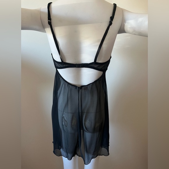 Frederick's of Hollywood Black Chemise with Structured Bust - Picture 6 of 11